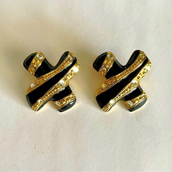 Vintage Clip Earrings Black Enamel and Goldtone with Clear Rhinestones - Picture 1 of 6